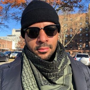 Meet your Posher, Phillip